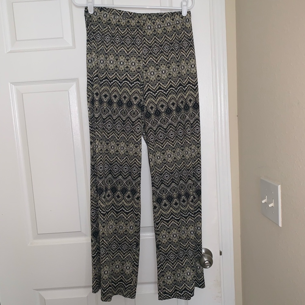 Women’s parachute pants